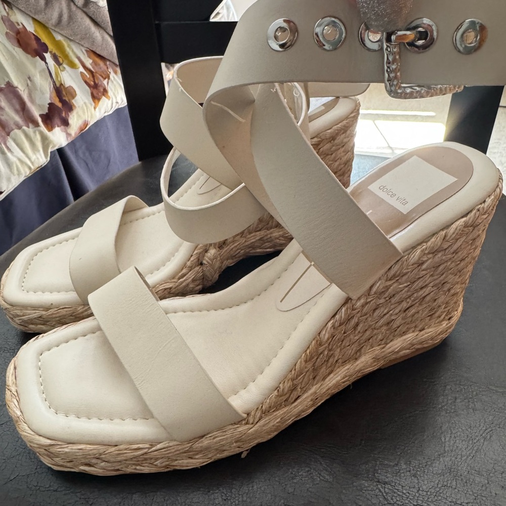 Dolce Vita Cream Espadrille Wedge Shoes 9.5 - Picture 3 of 6
